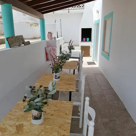 Hostal Carlo's *