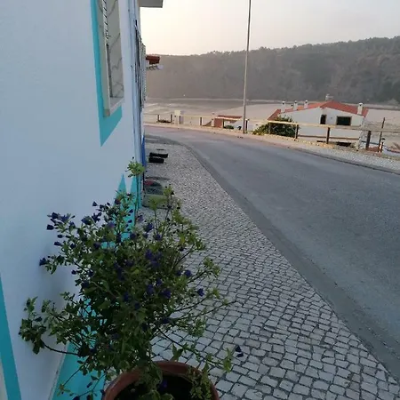 Carlo's Hostel