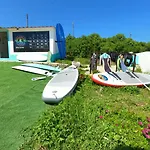 Carlo's ホステル